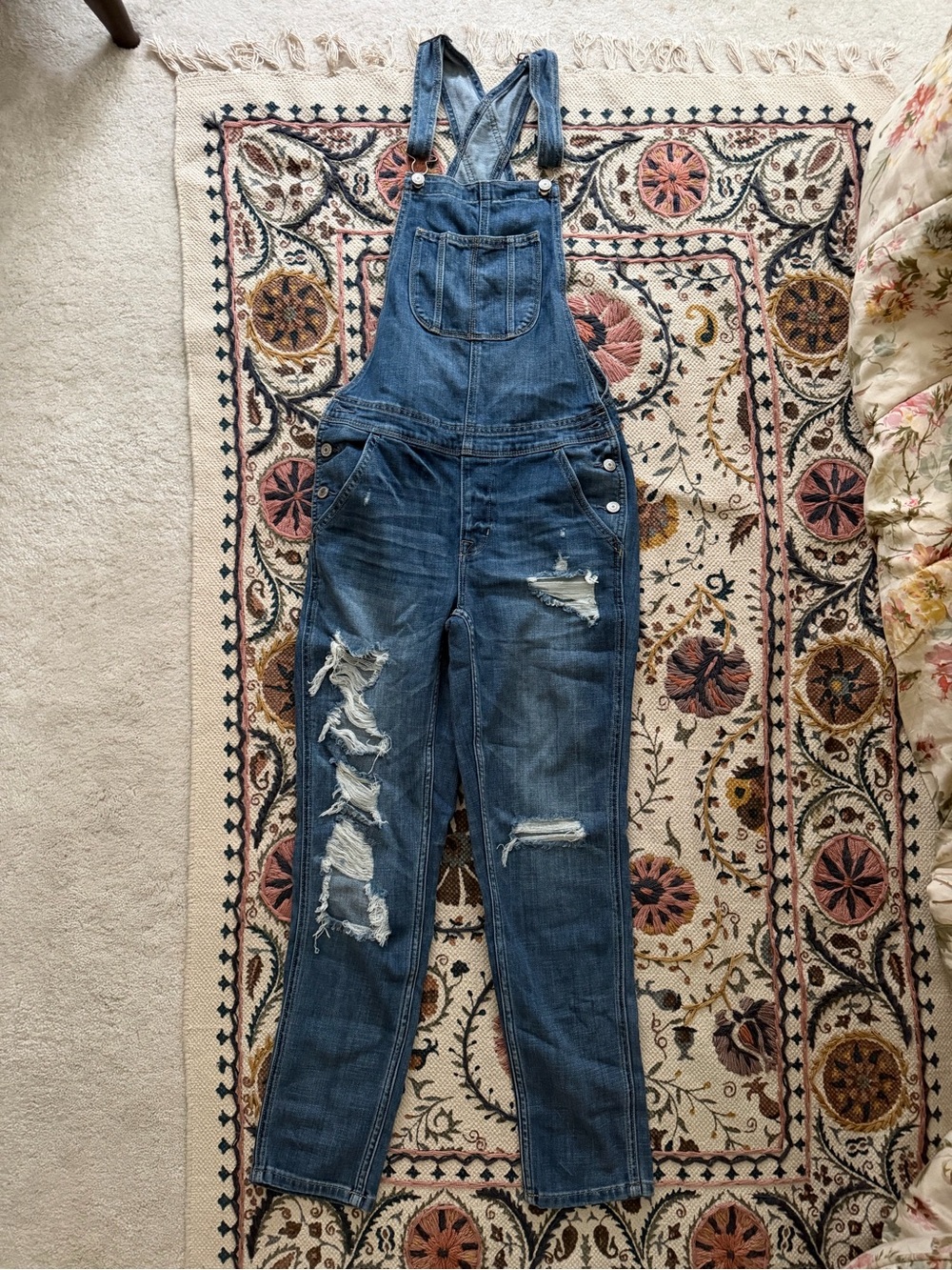 American Eagle Distressed Blue Denim Women’s Overalls